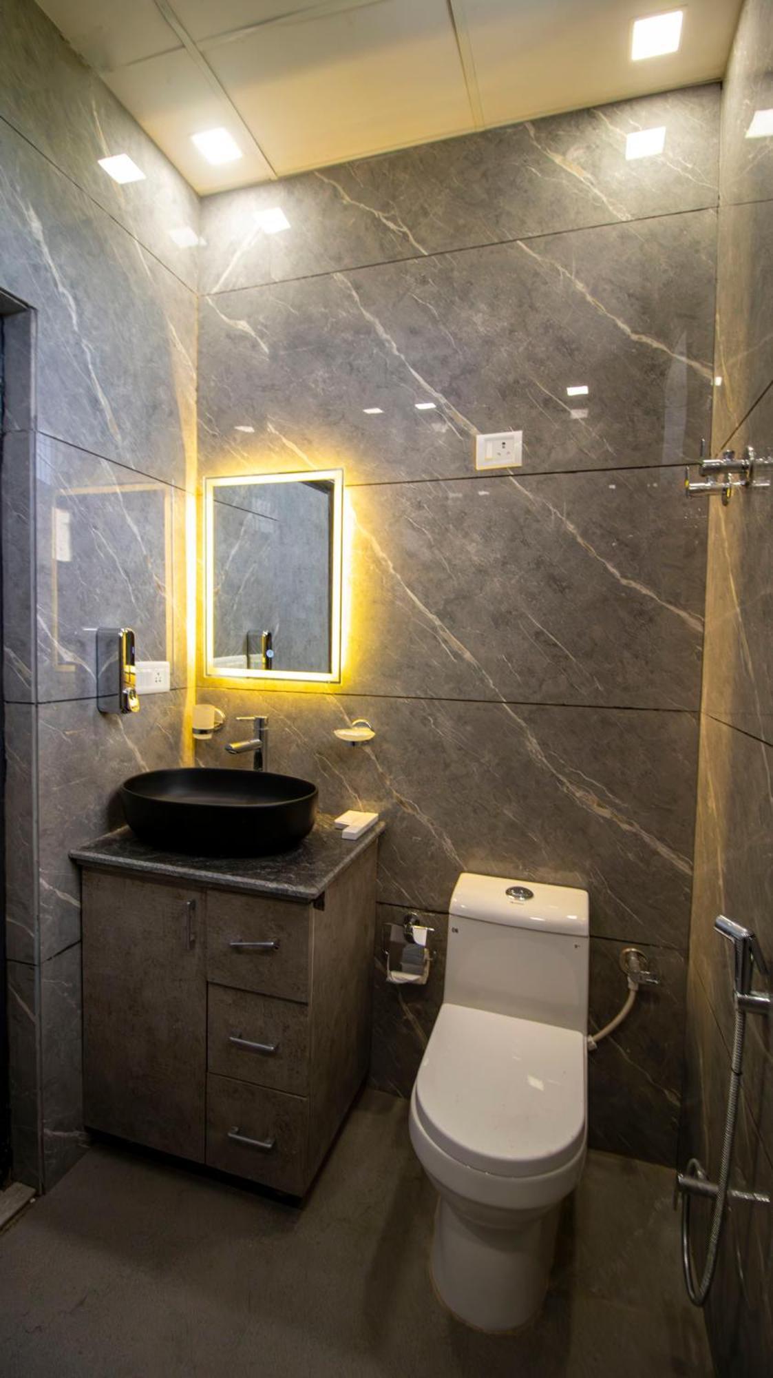 Hotel Elegance Vrindavan
